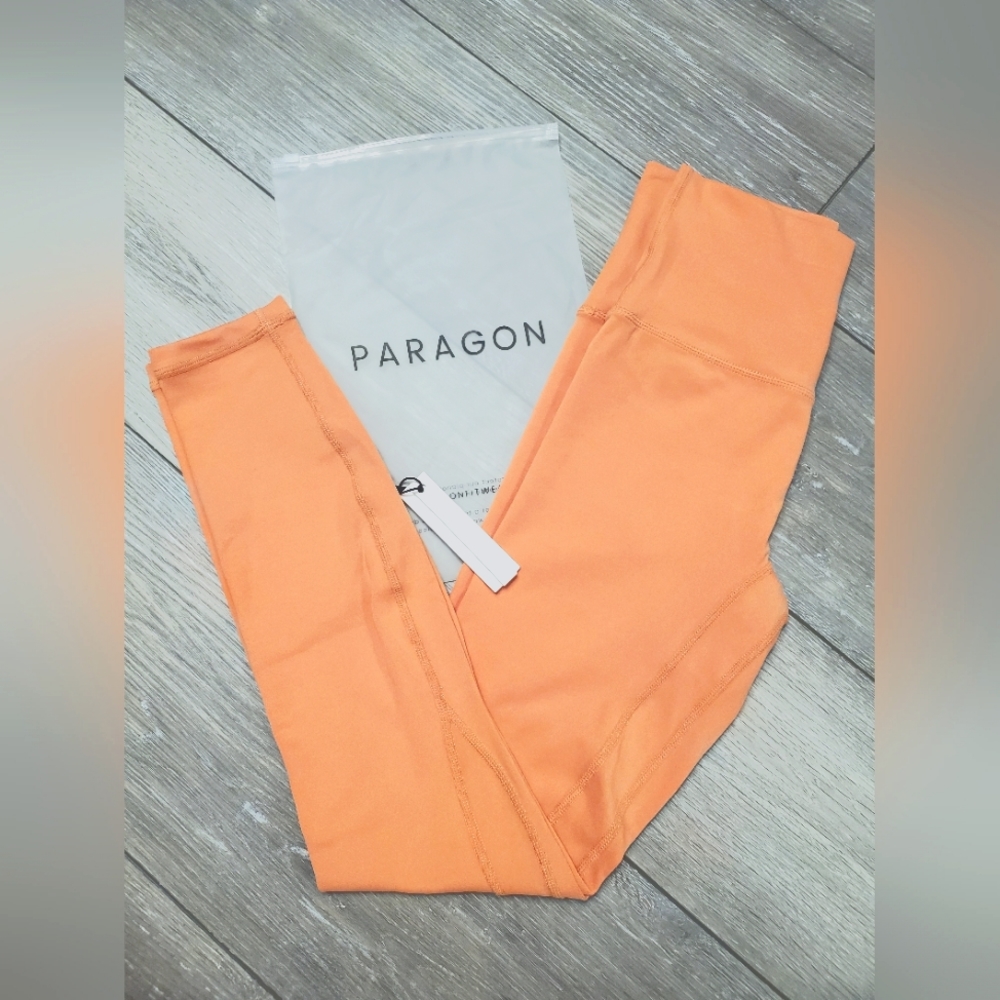 NWT. BRAND NEW. Paragon Fitwear Coral Sculptseam Leggings.